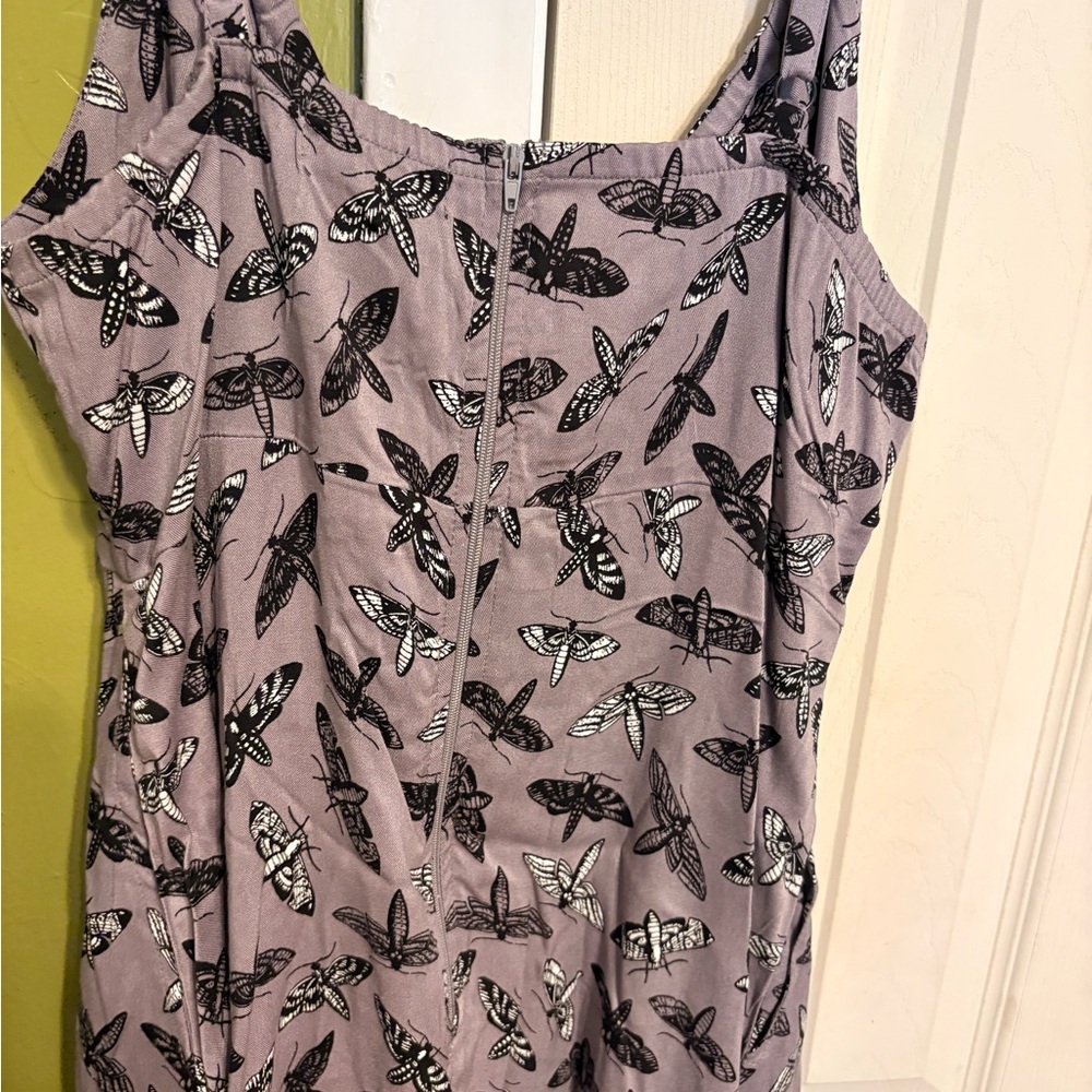 Hot topic moth dress plus - Picture 3 of 3